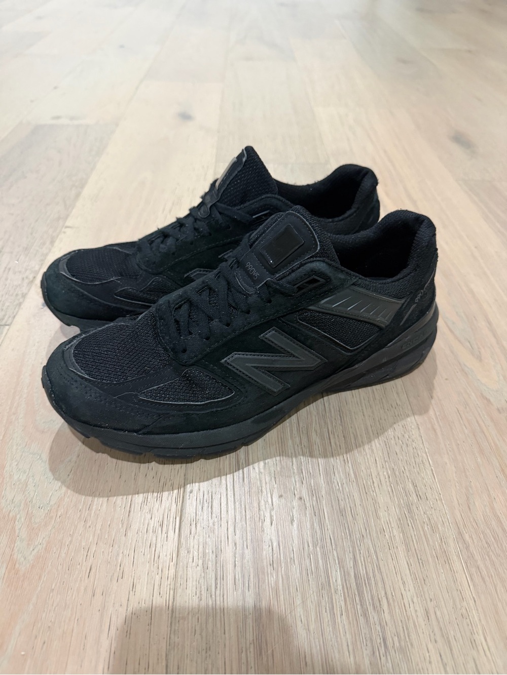 New balance 990v5 Triple Black sneakers